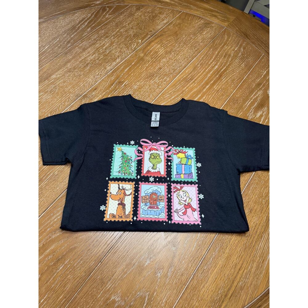 Youth Small Grinch Tshirt Black
